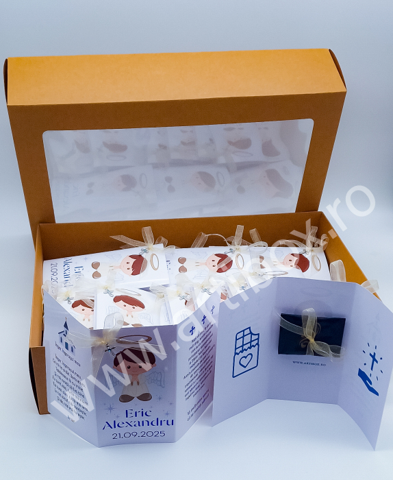 Cutie cu fundita [6]