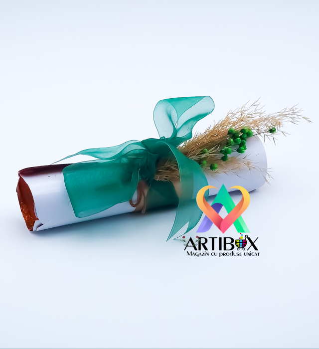 Felicitare Handmade Papirus cu flori stabilizate, panglica duo si foita aurie [4]