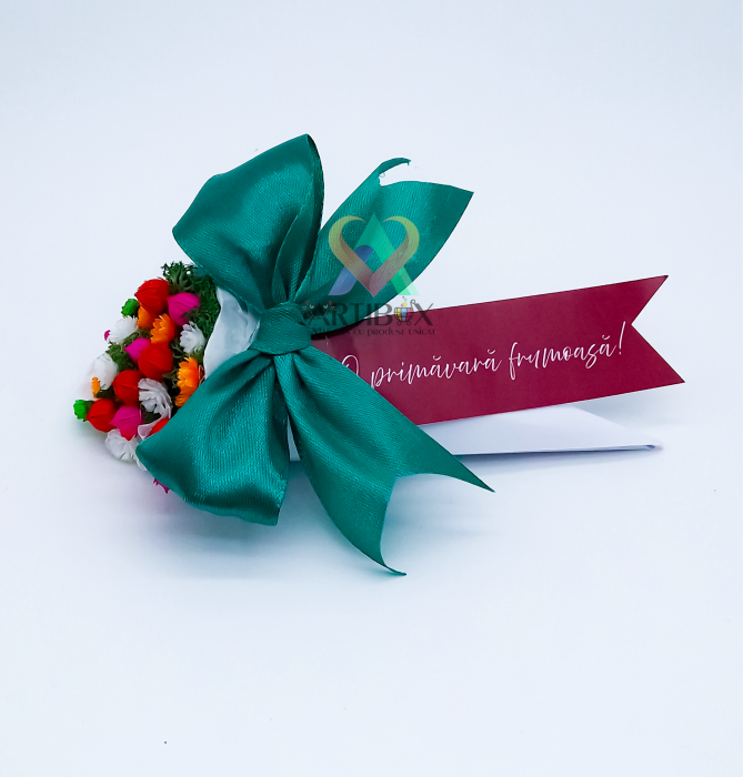 Martisoare handmade personalizate cu mesaje in cutie con [3]
