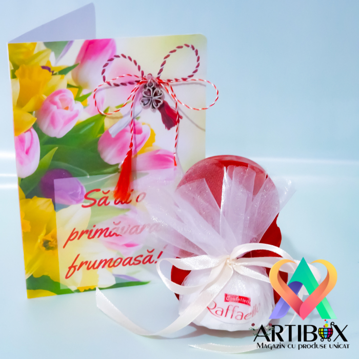 Martisor cifra 8 din ipsos glazurat, pralina Raffaello, felicitare si charm argintiu [2]