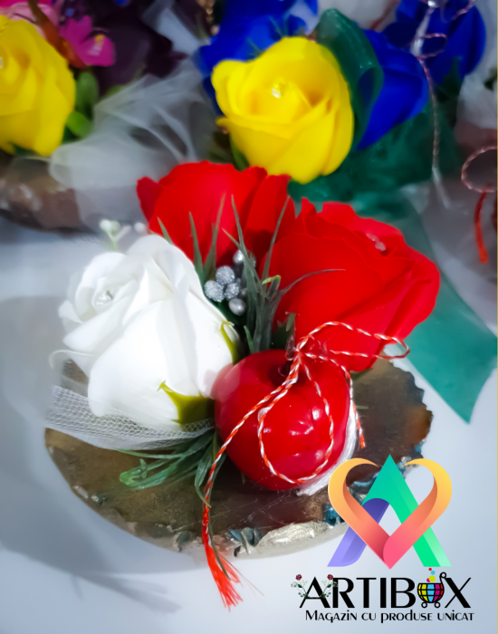Martisor floral in bol de ipsos glazurat [11]