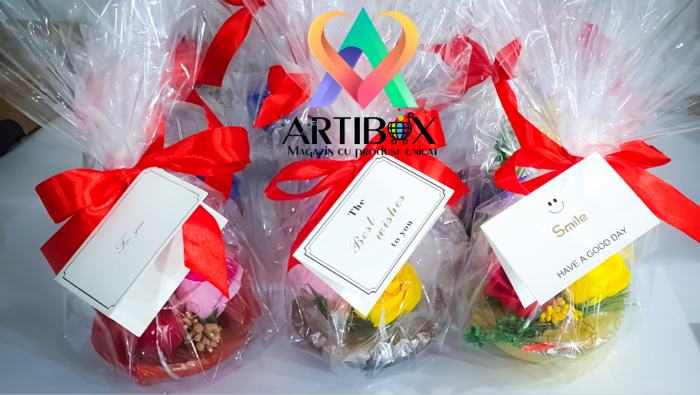 Martisor floral in bol de ipsos glazurat [7]