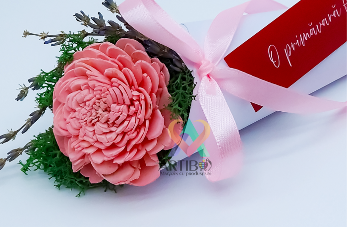Martisor floral in cutie con - cu licheni stabilizati, floare ming si lavanda [3]