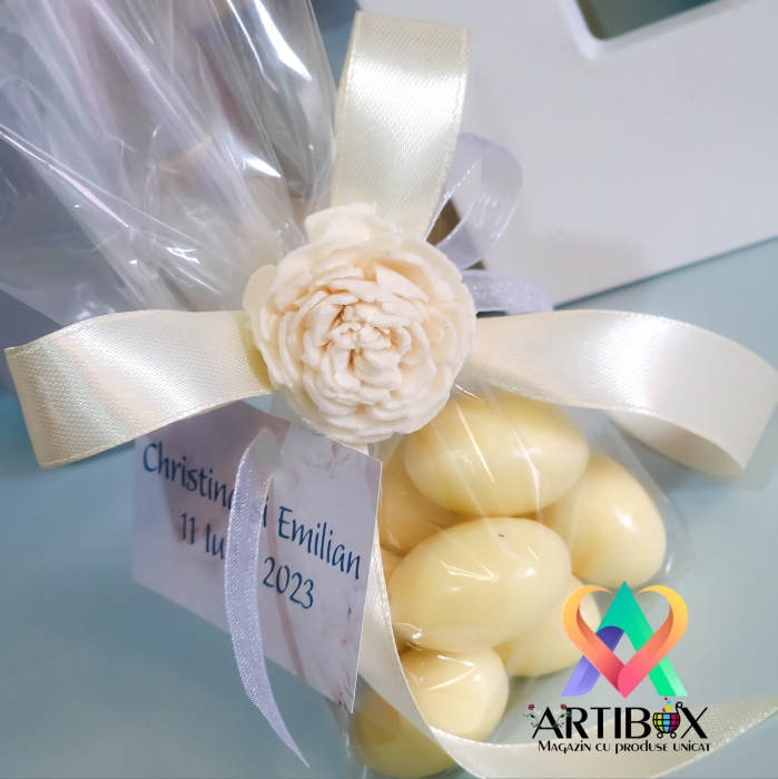 Marturie nunta cu floare natur ming, funda din satin si arahide glazurate [2]