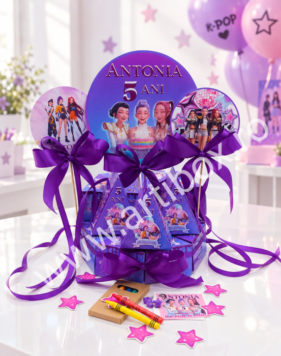 Pachet cutiute tort umplute cu accesorii | Modele personalizate | Toppere si fundite incluse | Disponibile cu teme populare [7]