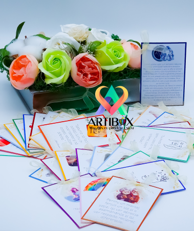 Set 31 de carduri cu citate motivationale in cutie tip carte cu ornament floral si lumini [8]