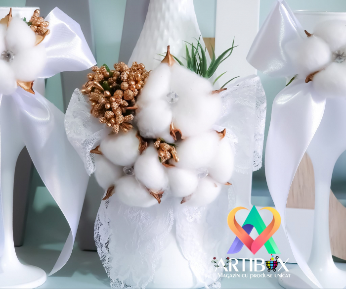 Set Sticla si Pahare ornate cu flori de bumbac - White [3]