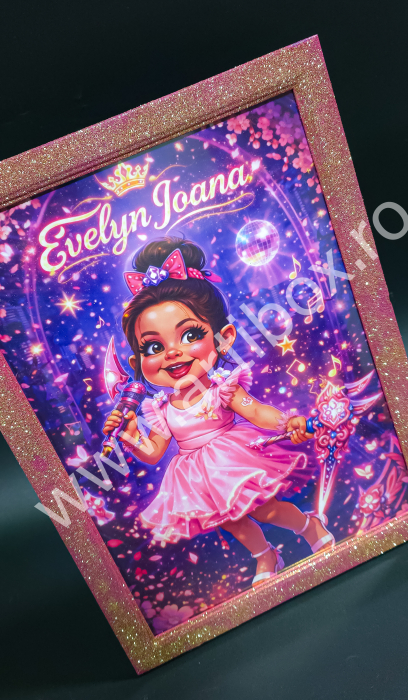 Tablou personalizat cu diverse personaje pentru copii - Model Kpop [4]