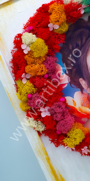 Tablou stilizat - Copac inima cu flori criogenate si licheni naturali stabilizati multicolori [5]