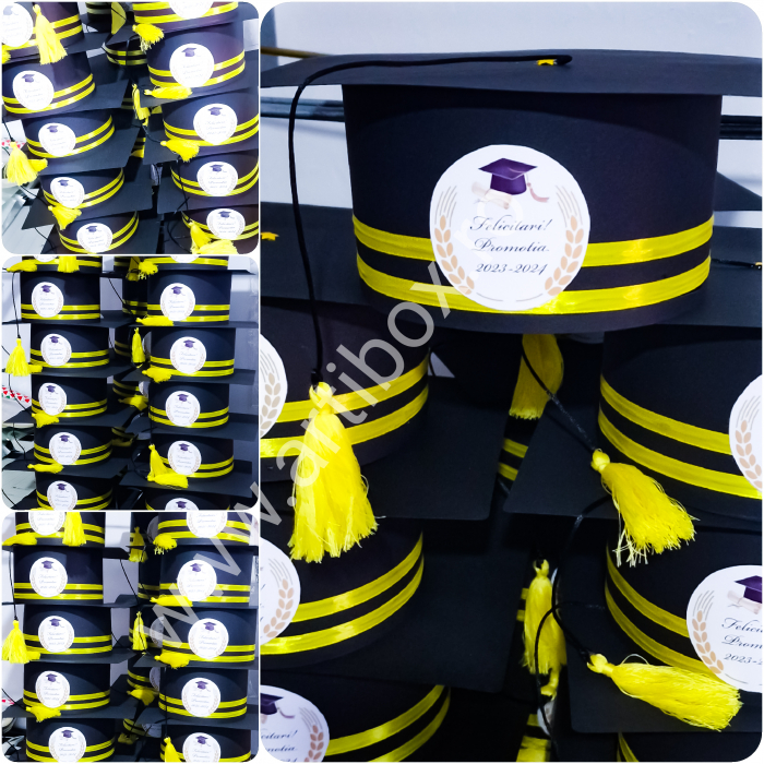 Tocă pentru festivitatea de absolvire - Carton negru cu panglica din satin [3]