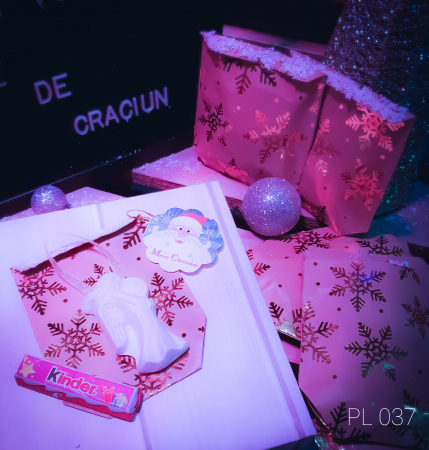 Cadou pentru copii cu ciocolata si figurina din ipsos [5]