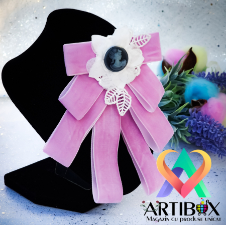 Accesorii dama - Brosa Eleganta stil Jabou, Papion,  Funda pentru camasi si rochite - Lila