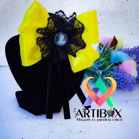 Accesorii dama - Brosa Eleganta stil Jabou, Papion,  Funda pentru camasi si rochite - Yellow