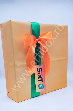 Ambalare produse cu folie, panglica, funda si eticheta personalizata [1]