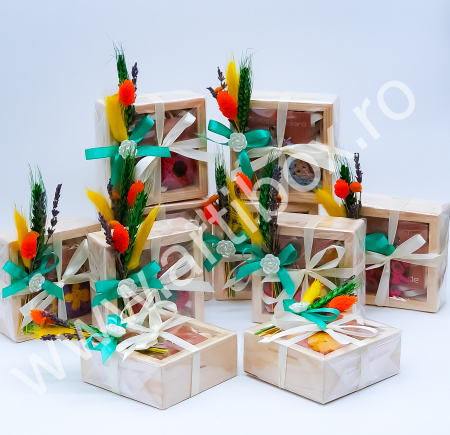 Ambalare cadouri - Ambalare produse handmade in cutiute din lemn