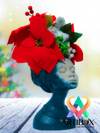 Aranjament de Craciun cu Vaza din Ipsos glazurat - Printesa Africana Craciunita [1]