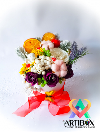 Craciun 2021 - Aranjament tematica de sarbatoare in cutie cu fundita - White