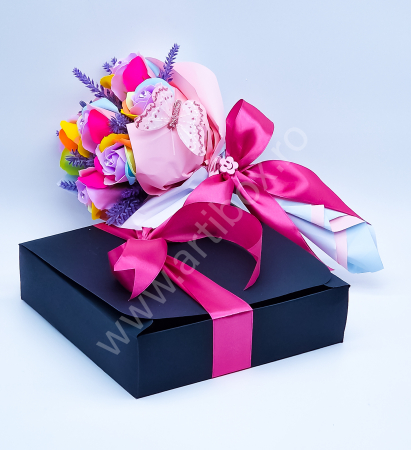 Cadou pentru fetite cu buchet premium rainbow  [1]