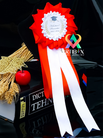 Cocarde personalizate pentru absolvire - Model Rubin [1]