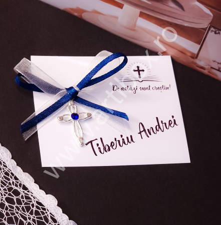 Cruciulite botez - Cruciulita metalica cu stras albastru si panglica organza si satin