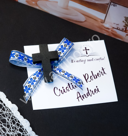 Cruciulite botez - Cruciulita marturie din lemn pentru botez cu panglica traditionala