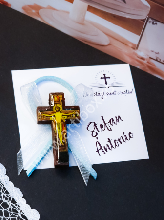 Marturii botez - Cruciulita marturie din lemn cu snur din piele intoarsa