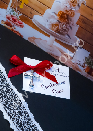 Cruciulite botez pentru fetite - din plastic cu margini rotunjite, cartonas personalizat, cu panglica din satin si ac de prindere [7]