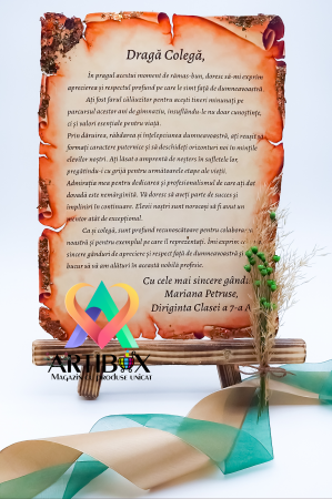 Felicitare Handmade Papirus cu flori stabilizate, panglica duo si foita aurie [2]