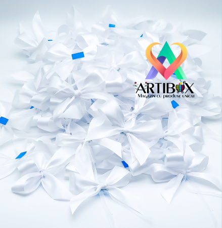 Fundite din satin si organza cu banda adeziva buretata - realizate manual [1]