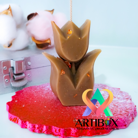 Lumanari ceara naturala - Lalea - Lumanare decorativa din ceara naturala de albine