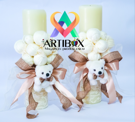 Lumanari botez si nunta - Lumanare crem pentru botez cu ursulet de plus, gheme, dantela si panglica