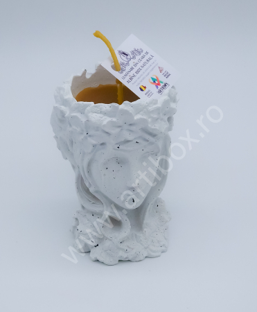 Lumanari ceara naturala - Lumanare decorativa din ceara naturala de albine, in bol din ipsos glazurat - Model Lady