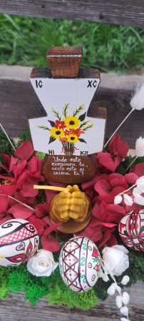 Maini impreunate Rugaciune - Lumanare decorativa din ceara naturala de albine, turnata manual [4]