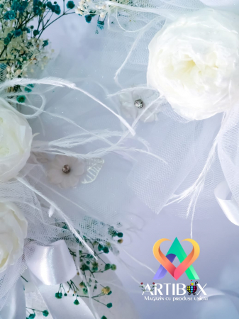 Lumanari pentru nunta cu bujori si flori criogenate, dantela, broderie, pene [5]
