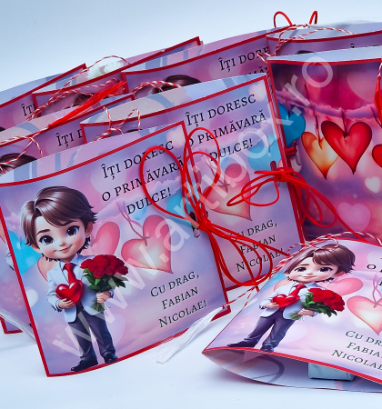 Martisor dulce cu ciocolata si floare cu fundita - Model 2 [1]