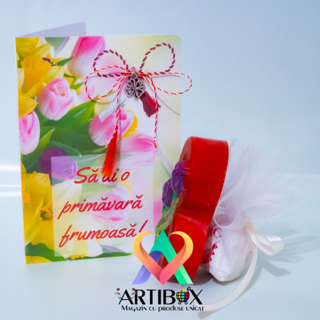 Martisor cifra 8 din ipsos glazurat, pralina Raffaello, felicitare si charm argintiu [2]