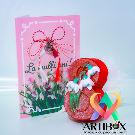 Martisor cu felicitare - Martisor cifra 8 din ipsos glazurat, pralina Raffaello, felicitare si charm argintiu