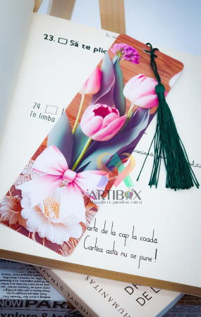 Martisoare personalizate companii - Martisor floral Lalele - semn de carte cu ciucure din matase