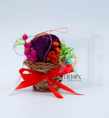 Martisor floral - Martisor in cosulet - Floare din sapun si alte accesorii