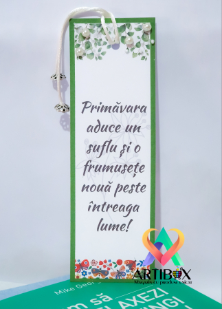 Martisoare semn de carte - Martisor Semn de carte verde cu aplicatii ornamentale