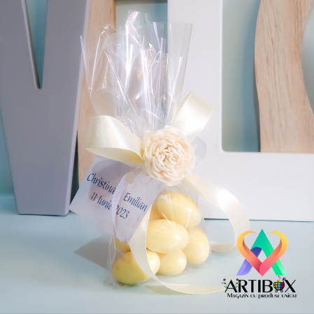 Marturii nunta - Marturie nunta cu floare natur ming, funda din satin si arahide glazurate