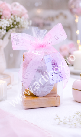 Marturii botez - Marturii botez - Carusel pe stativ din lemn, It's a girl!