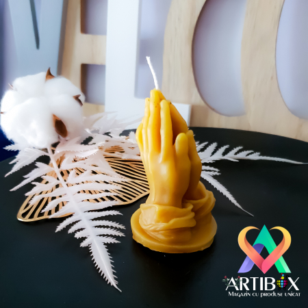 Maini impreunate Rugaciune - Lumanare decorativa din ceara naturala de albine, turnata manual [2]