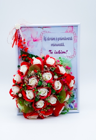 Tablou cu flori din sapun, accesorii si plante stabilizate - Model Bliss [2]