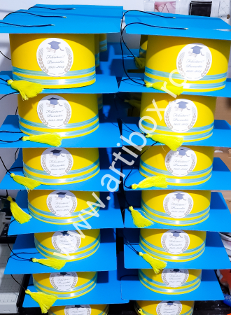 Tocă pentru festivitatea de absolvire - Model Multicolor [4]