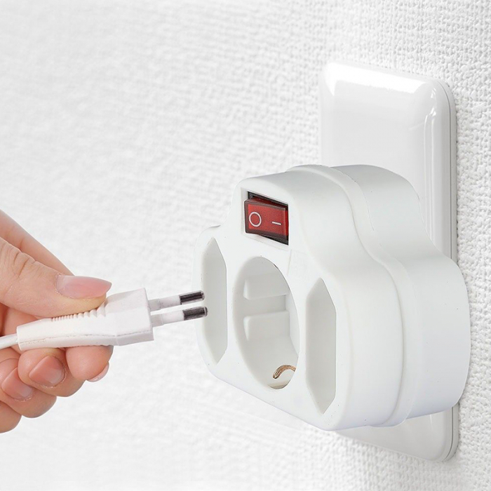 ADAPTOR 3 PRIZE CU INTRERUPATOR 3X16A MAX 3500W [9]