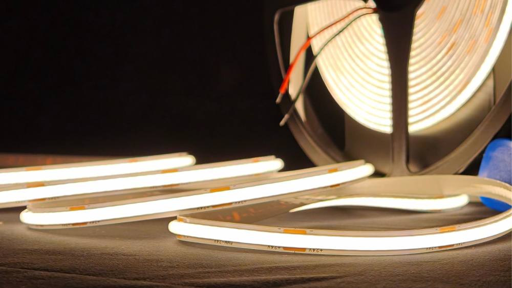 Banda LED COB 256LED/5m 24V 10W 3000K IP20 110lm/W CRI>90 8mm [3]