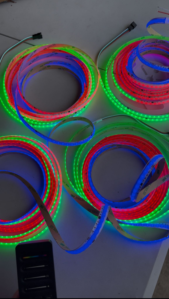 Banda LED COB RGB digitala 24V, 420 LED, 12W, WS2811 IC, IP20, latime 10mm, efect running, rola 5 metri [5]