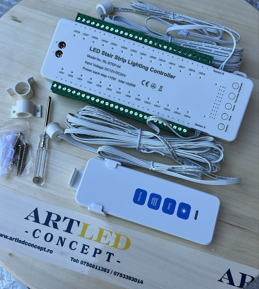 Controler LED scară/scari 12V sau 24V, până la 28 trepte cu senzori mișcare, efect aprindere treptată [2]