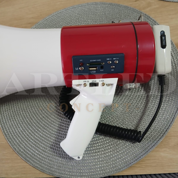MEGAFON 50W CU USB INREGISTRARE+ACUM.+SIRENA [2]